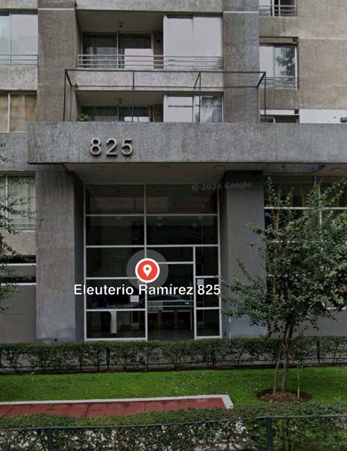Cerca Movistar Arena Y A Pasos Del Metro Universidad De Chile Con Estacionamiento Santiago Eksteriør bilde